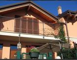 Villetta a schiera di testa in Vendita