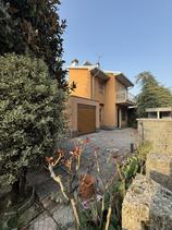 Villa di testa in Vendita